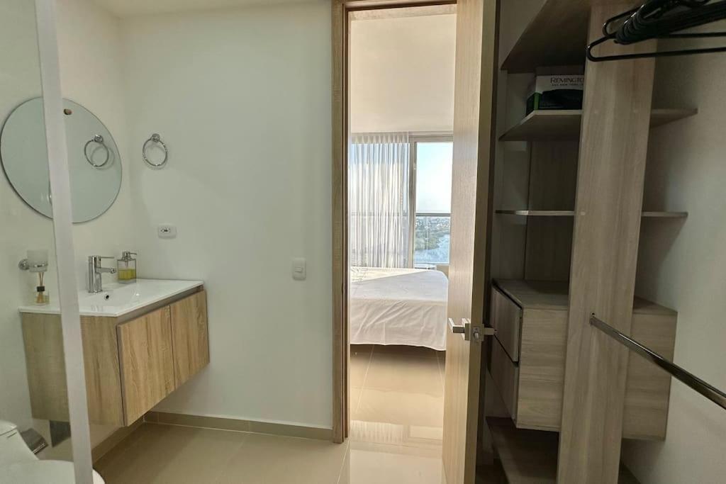 Luxury Vista 26th Floor *